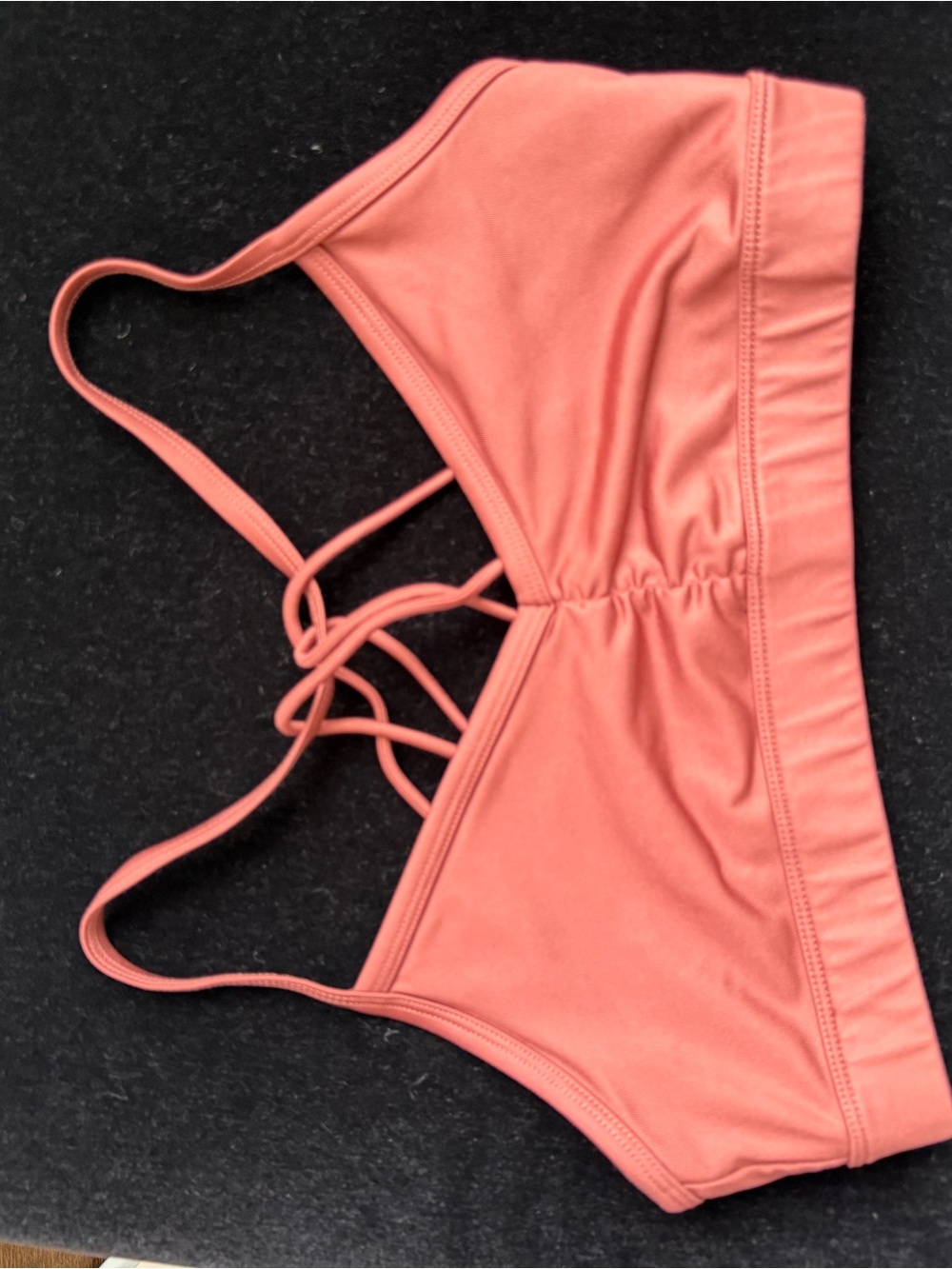 Alo Yoga Sports Bra with Strappy Back — Size M
